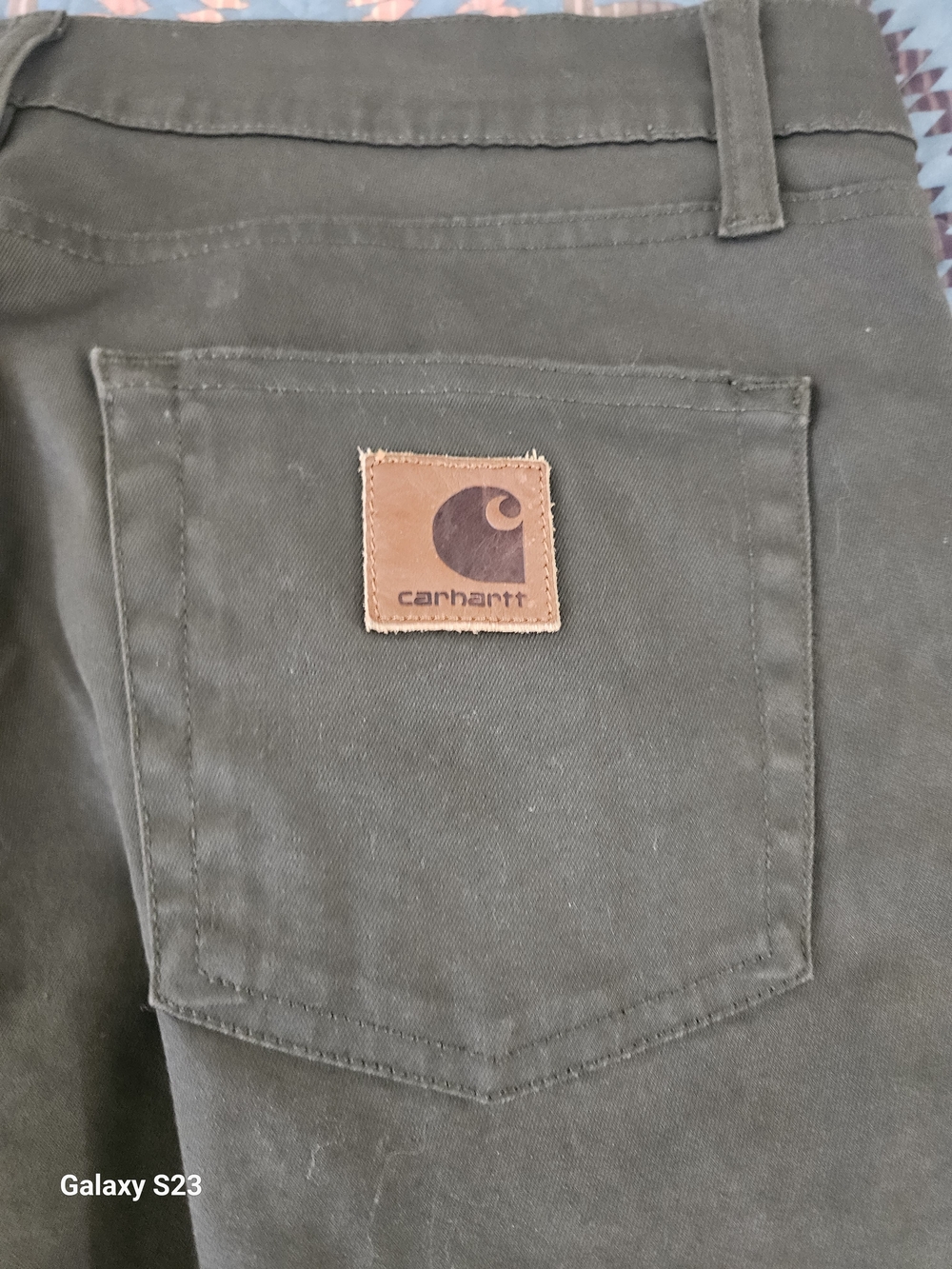 Carhartt WIP Slim Straight Jeans in Olive - Picture 4 of 7